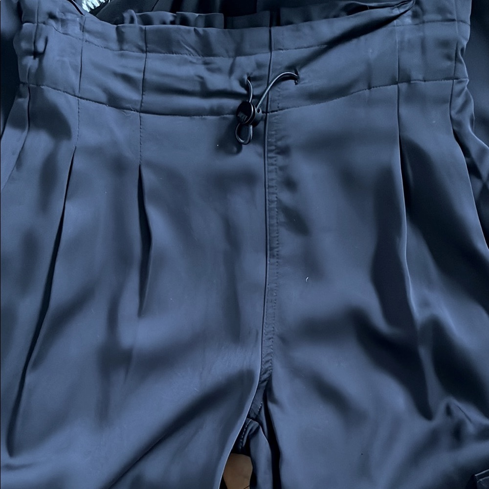 NWOT DKNY  Black Women's Cargo Pants